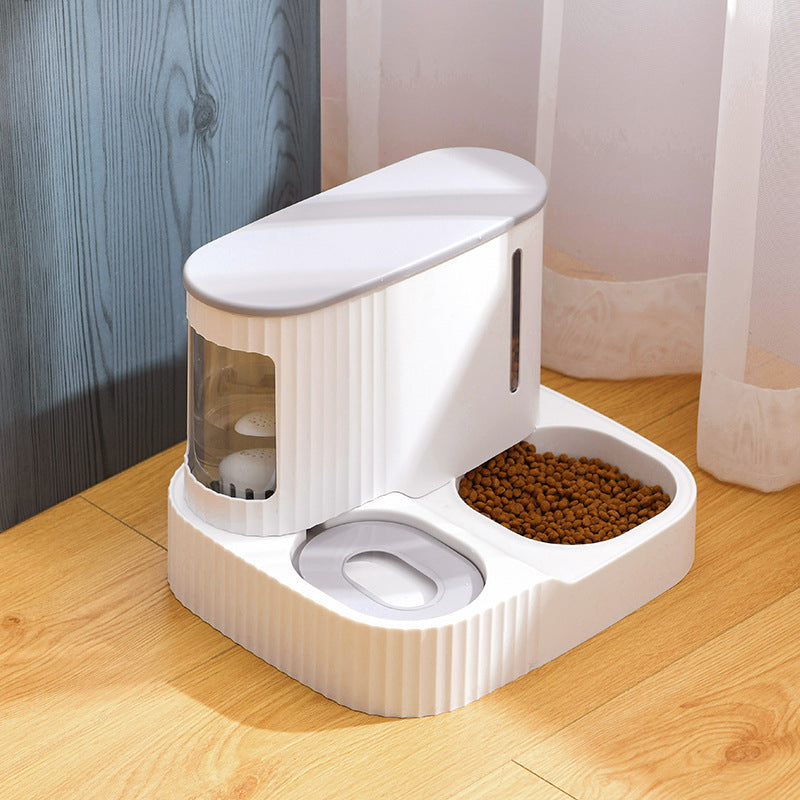 A display image of Snugglebugsupply's  Pet Integrated Fountain Food Feeder