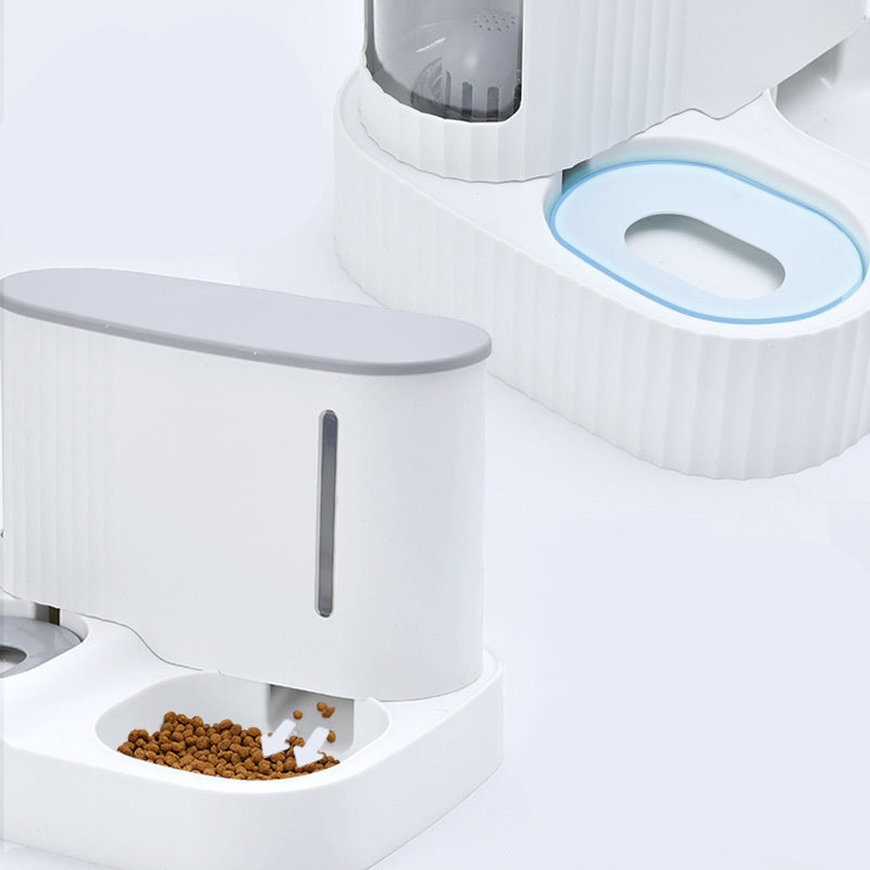 A display image of Snugglebugsupply's  Pet Integrated Fountain Food Feeder