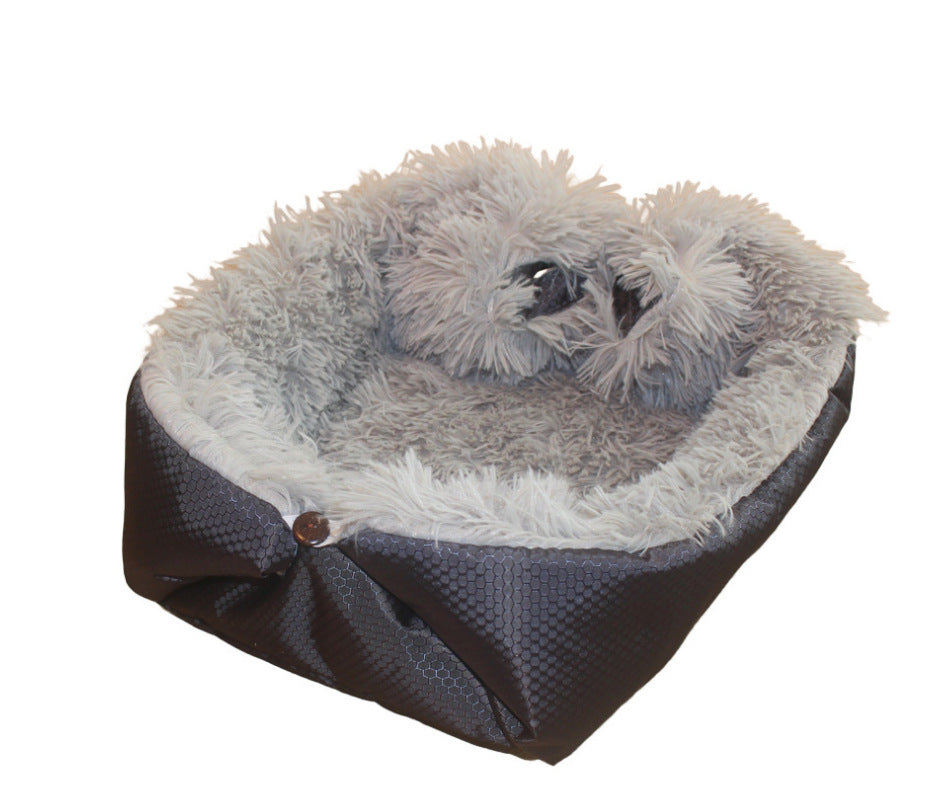 A display image of the snugglebugsupply's  Pet Soft Fleece Blanket Bed